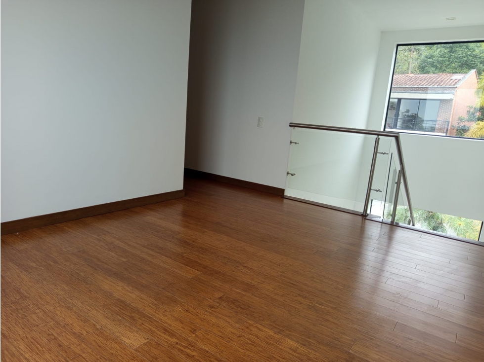 CASA PARA LA VENTA EN ENVIGADO - 2