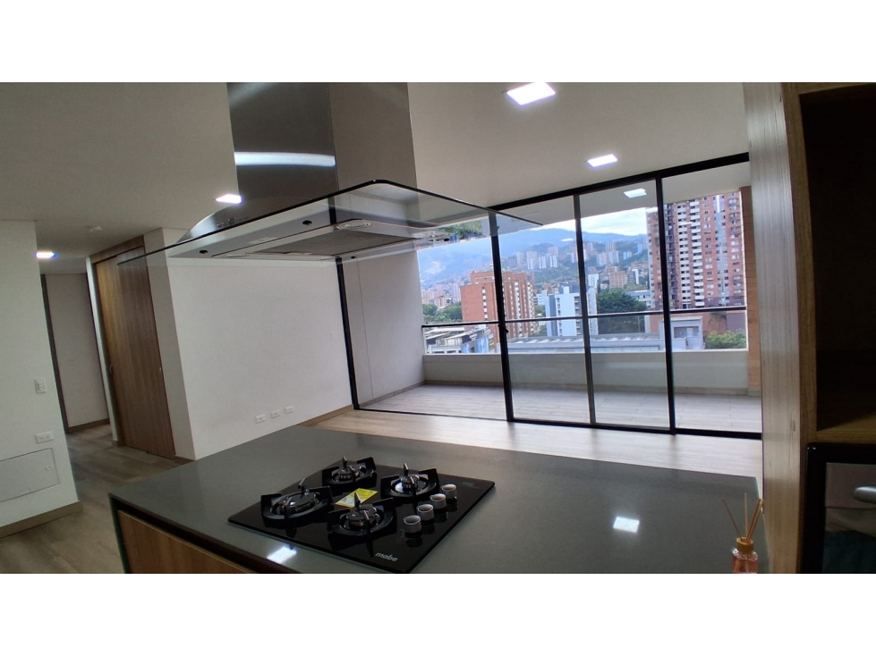 APARTAMENTO EN VENTA EN EL SECTOR DE LOS COLORES, ESTADIO