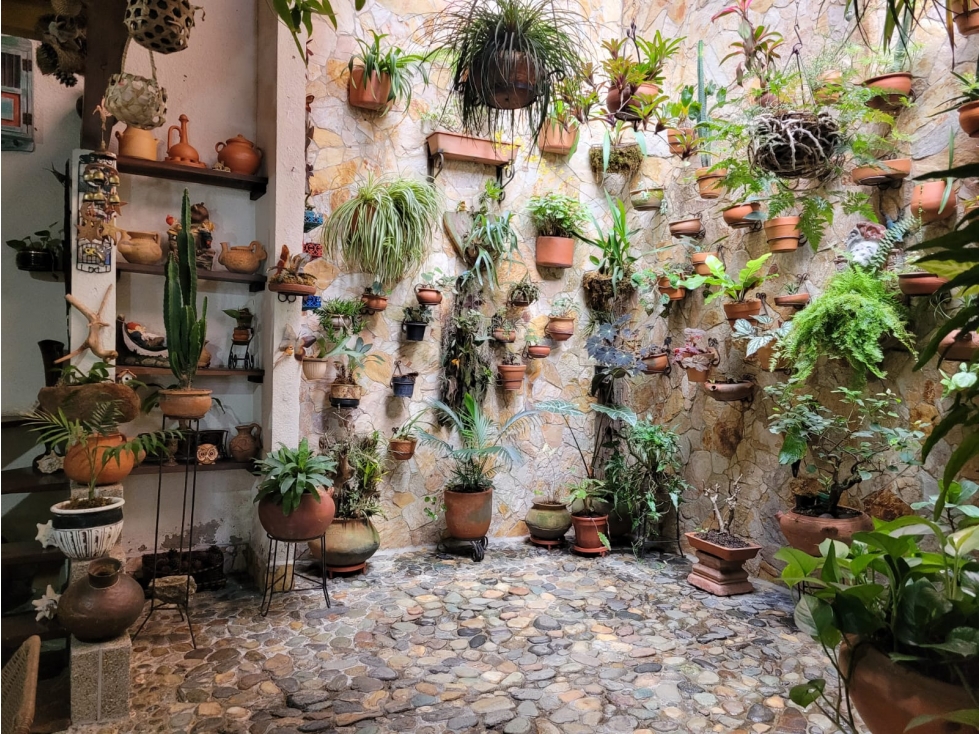 CASA UNIFAMILIAR GIRARDOTA, CERCA AL PARQUE - 2