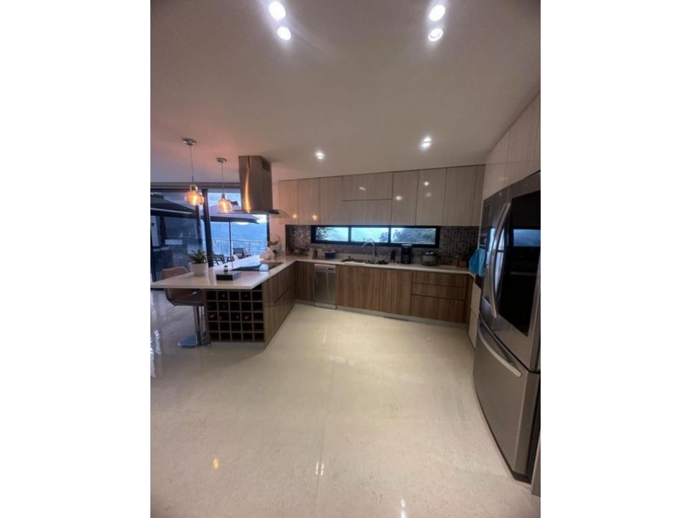 SE VENDE ESPECTACULAR CASA CAMPESTRE EN EL ALTO DE LAS PALMAS — foto 4