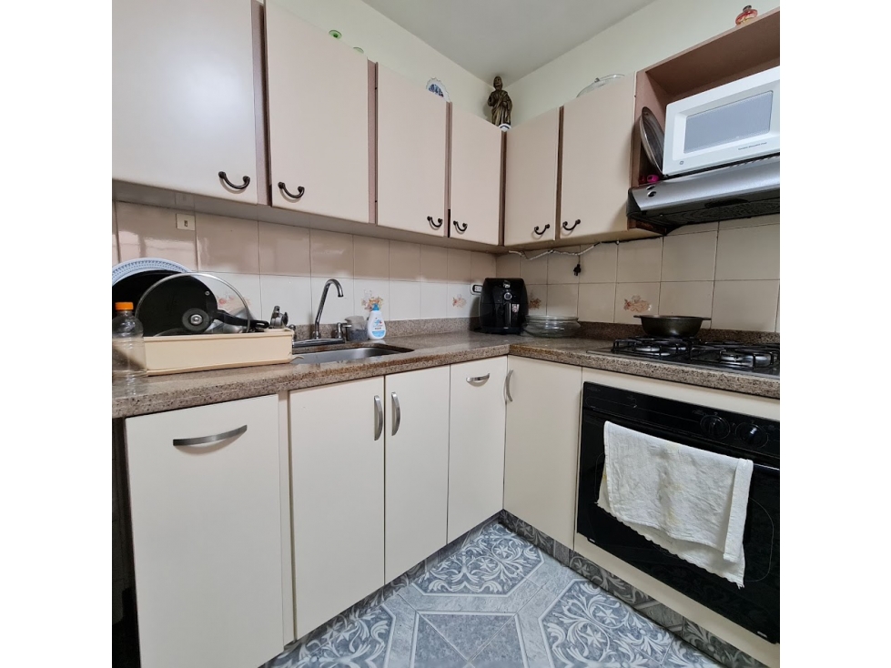 Edificio en venta Itaguí, Las Mercedes, cerca al parque principal. - 4