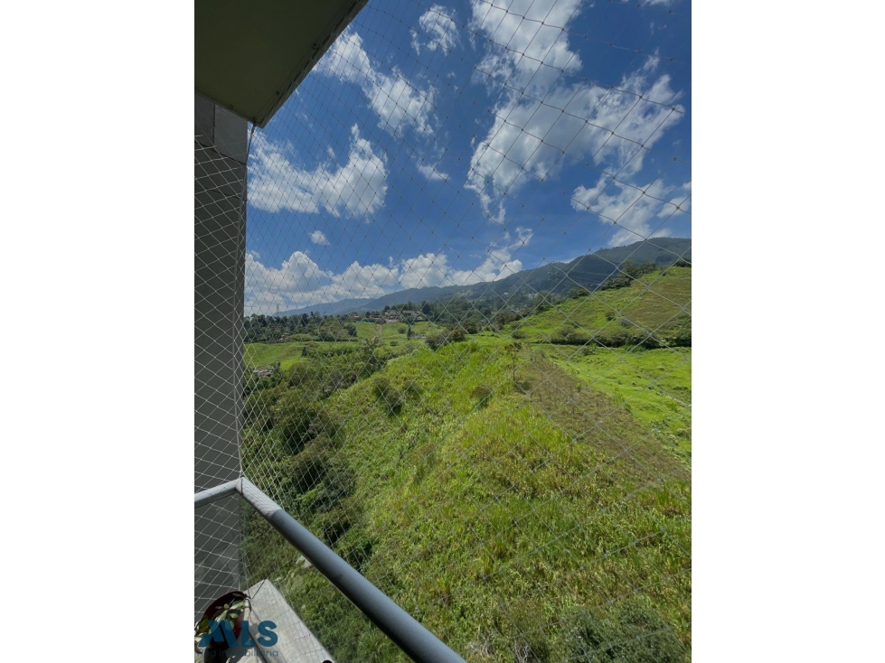 VENDO APARTAMENTO MODERNO EN ENVIGADO SECTOR CAMINO VERDE