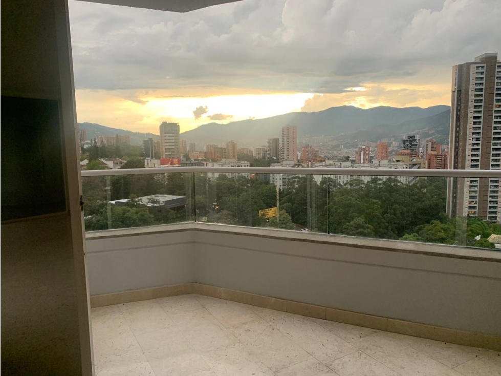 VENTA DE PENTHOUSE EN EL POBLADO