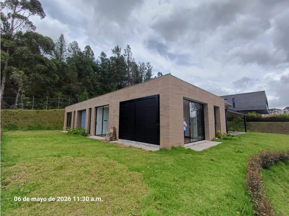 VENDO CASA CAMPESTRE EN UNIDAD EN ENVIGADO ALTO DEL ESCOBERO — foto 4