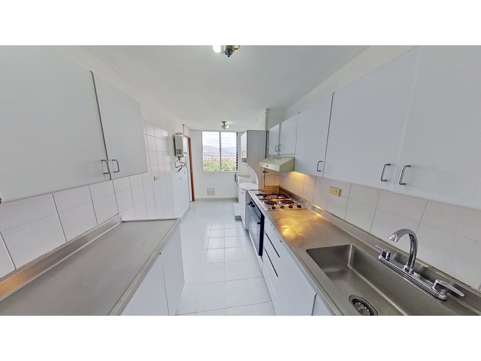 VENTA APARTAMENTO MEDELLIN SECTOR LOMA DE LOS BERNAL. — foto 4