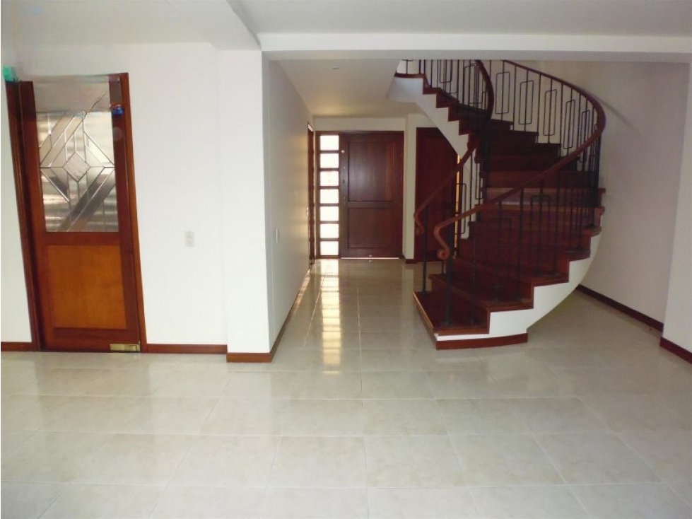 Venta de casa en el Poblado — foto 3