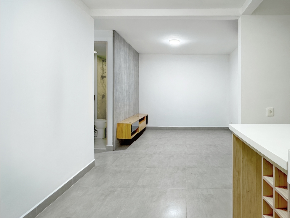 Venta Apto remodelado 57m2 - 3 habitaciones en Castropol, El Poblado — foto 3