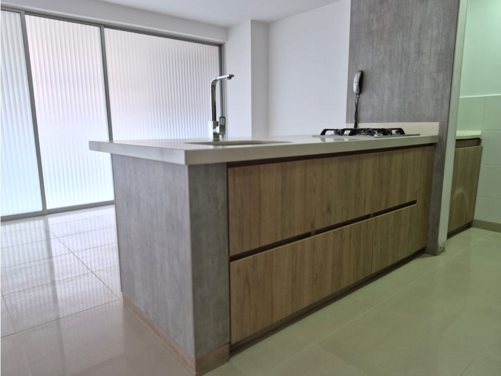VENDO APARTAMENTO EN CONQUISTADORES — foto 4
