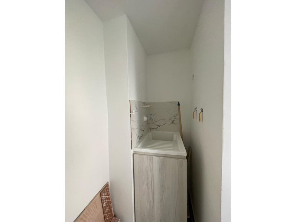 Apartamento en Venta de 50 m2 en Maria Auxiliadora Sabaneta — foto 4