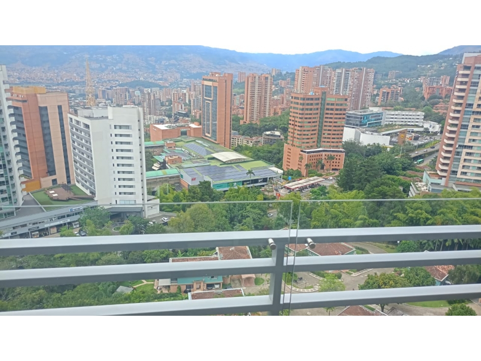VENDO PENTHOUSE BIPLES EN EL POBLADO LOMA DEL TESORO — foto 3