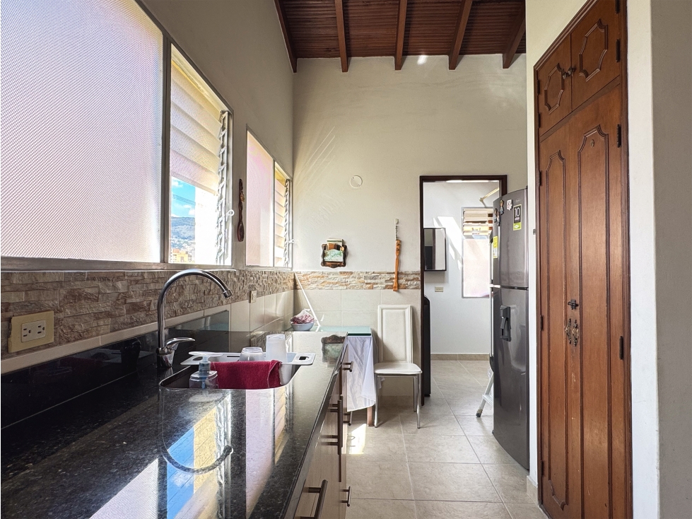 VENTA APARTAMENTO 116 m², Laureles P.4 (EN ESCALAS) — foto 6