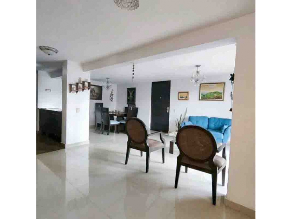 VENTA DE APARTAMENTO EN LA LOMA DE LOS BERNAL. — foto 5