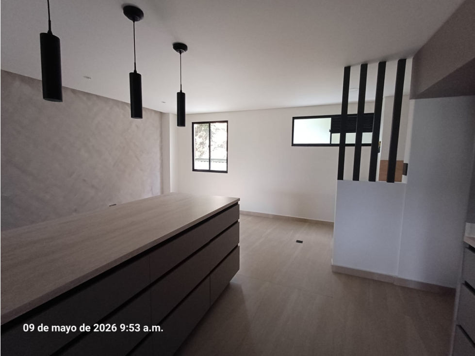 VENDO APARTAMENTO EN SECTOR LALINDE EL POBLADO MEDELLIN — foto 3