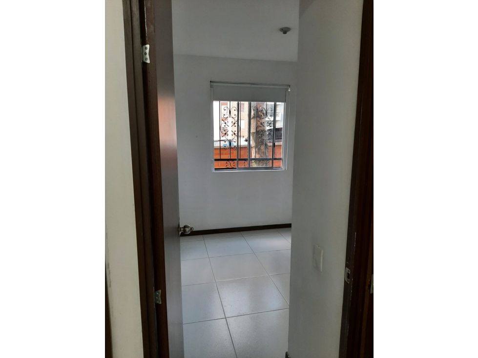 VENTA DE APARTAMENTO EN ENVIGADO UNIDAD MISSISSIPPI DE LA CUENCA WR — foto 5