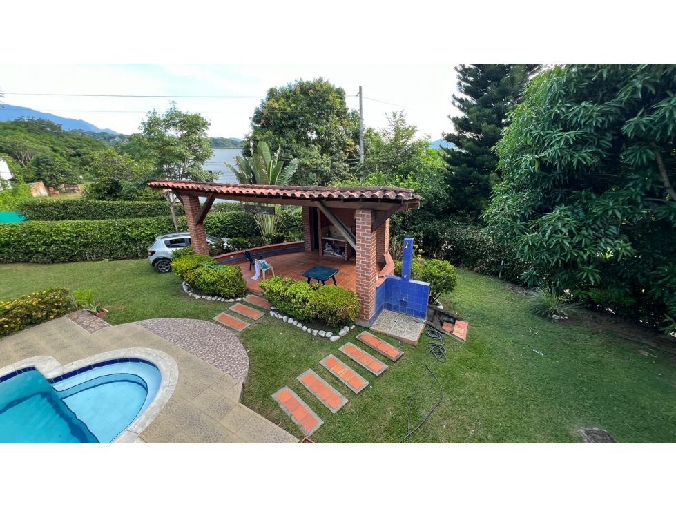 VENDO FINCA EN SOPETRÁN DE 970 m² CON PISCINA Y A 2 KM DEL PUEBLO — foto 2