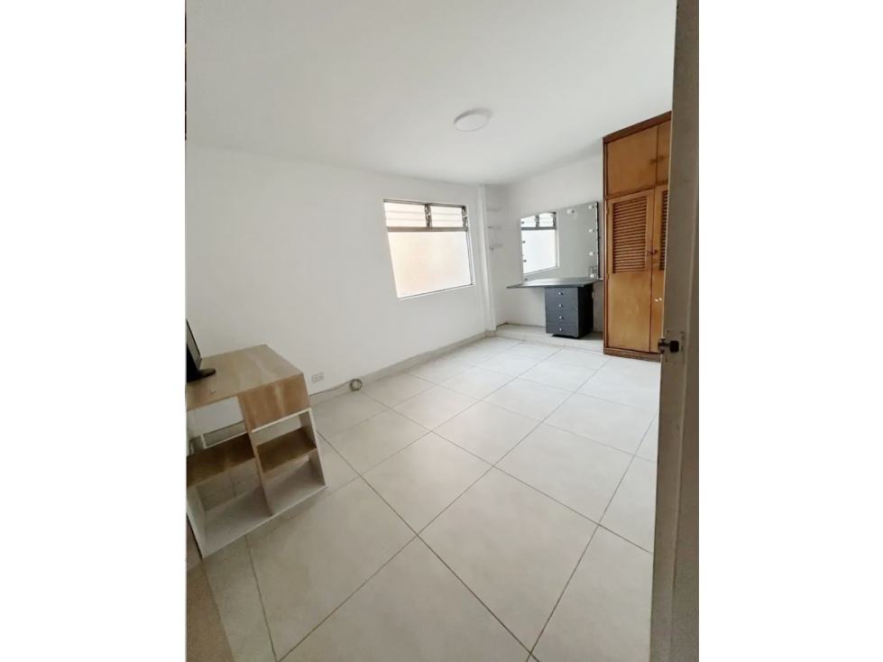 VENDO APARTAMENTO EN CONQUISTADORES — foto 5