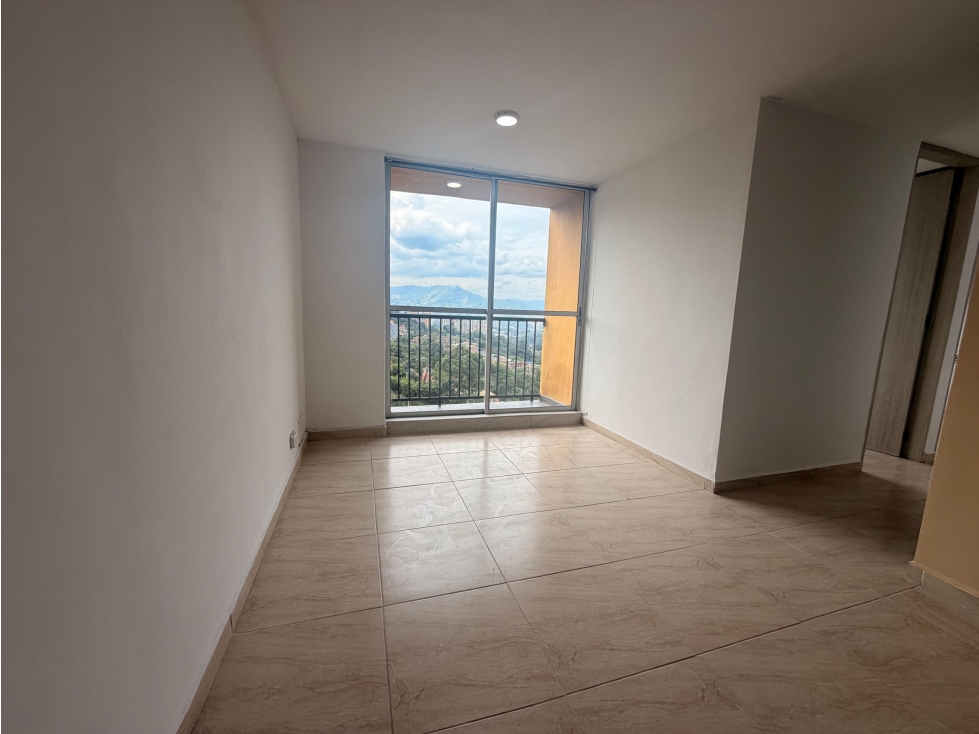 Apartamento en venta en La Estrella - 2