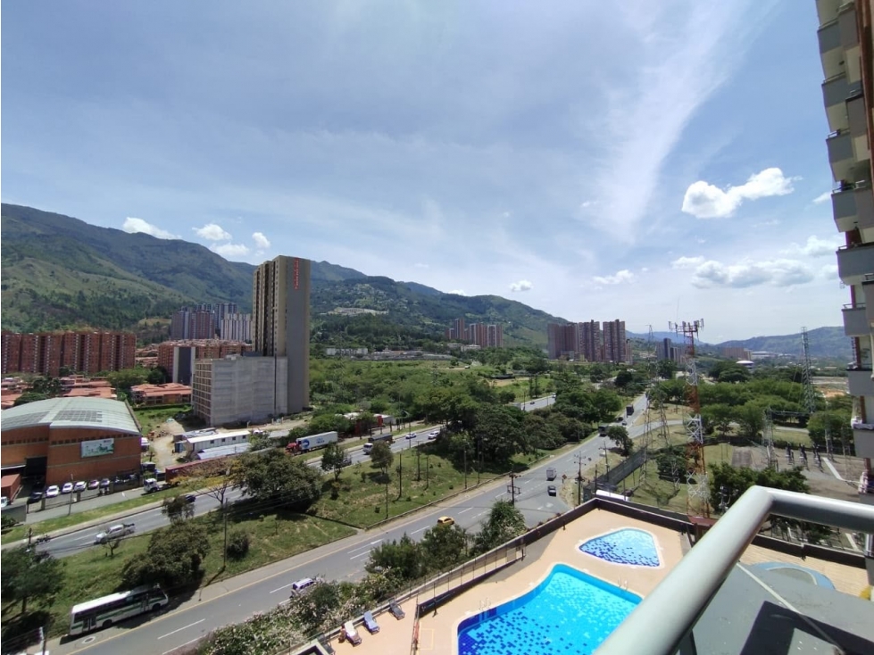 VENTA DE APARTAMENTO EN CEIBA DEL NORTE CON PARQUEADERO Y UTIL — foto 3
