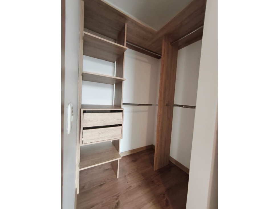 VENDO ARRENDADO APARTAMENTO ENVIGADO PARQUE UNIDAD SUPERVISTA — foto 2