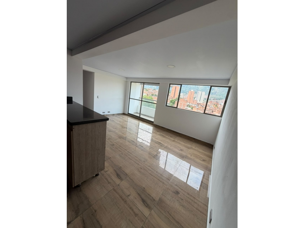 VENTA DE APARTAMENTO EN FLOR DE AGUA CON EXCELENTES ACABADOS — foto 2