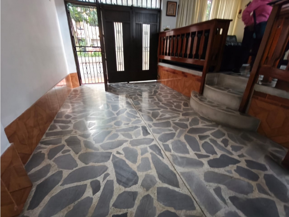 CASA DE TRES NIVELES ENVIGADO LA MAGNOLIA TERMINA EN TECHO — foto 3