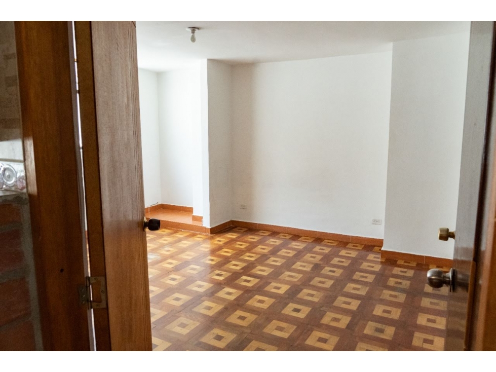 VENDO APARTAMENTO EN CALASANZ