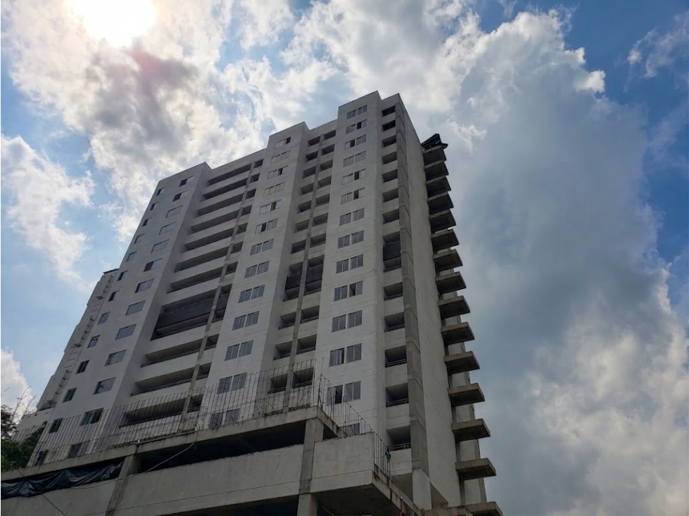 EN VENTA APARTAMENTO EN SABANETA - VEGAS DE LA DOCTORA