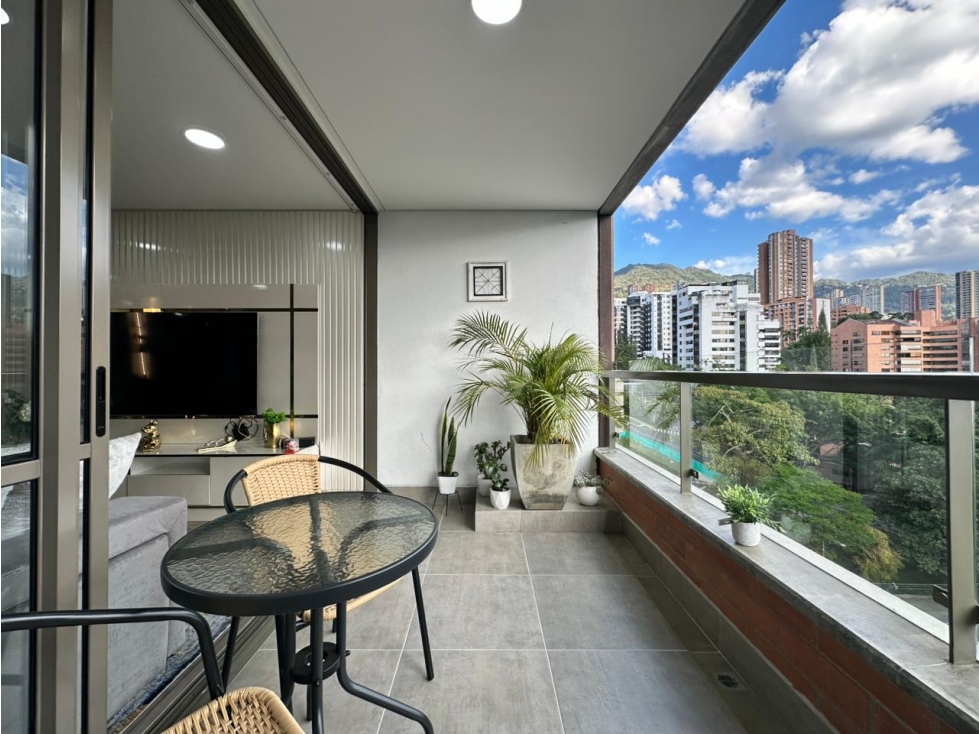 Venta apartamento en El Poblado, Vía Linares.