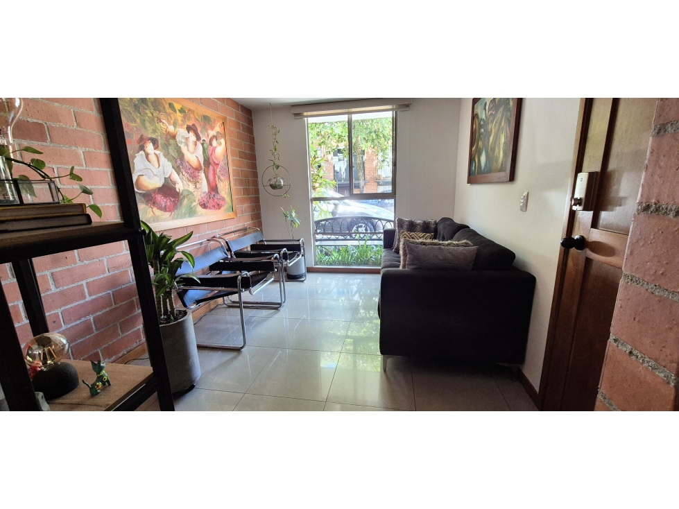 VENDO CASA UNIFAMILIAR DE 2 NIVELES BELEN LA MOTA — foto 2