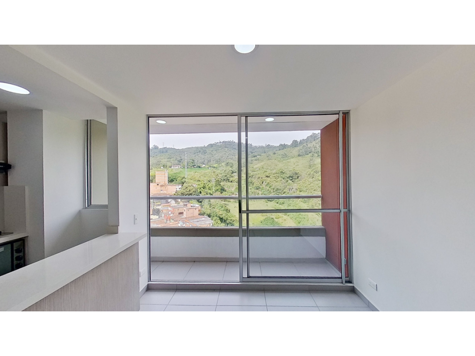 VENDO MODERNO APARTAMENTO EN SABANETA SECTOR 3 ESQUINAS — foto 2