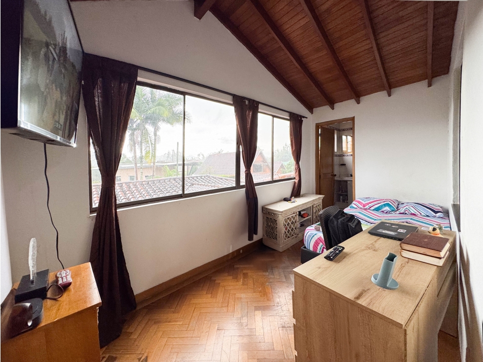 VENTA CASA UNIFAMILIAR Área 500m2, Rionegro — foto 3