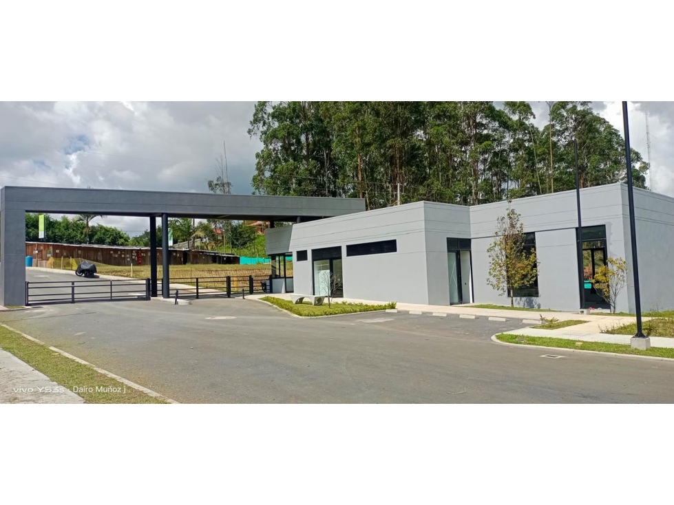 EN VENTA LOTE - MARINILLA
