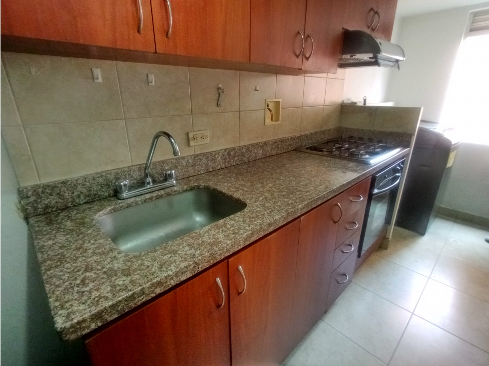 EN VENTA APARTAMENTO EN LOMAS DE LOS BERNAL — foto 5