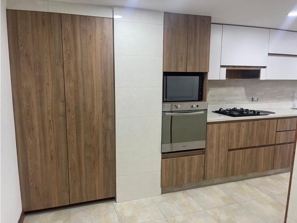 VENTA APARTAMENTO EN EL CAMPESTRE, EL POBLADO — foto 2