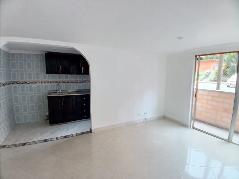 VENTA DE APARTAMENTO EN ITAGUI, CERCA AL PARQUE DE LAS CHIMENEAS — foto 3