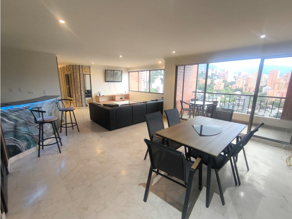 VENTA DE APARTAMENTO EN LOMA LALAINDE- EL POBLAO