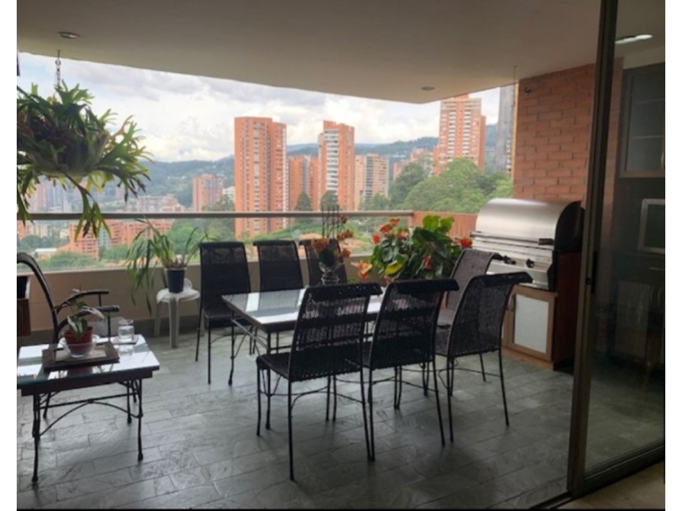 Venta de apartamento en el Poblado, La Calera