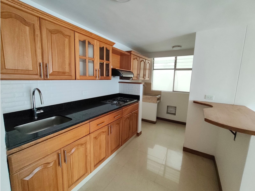 ARRIENDO APARTAMENTO MEDELLIN SECTOR ALTOS DEL POBLADO.