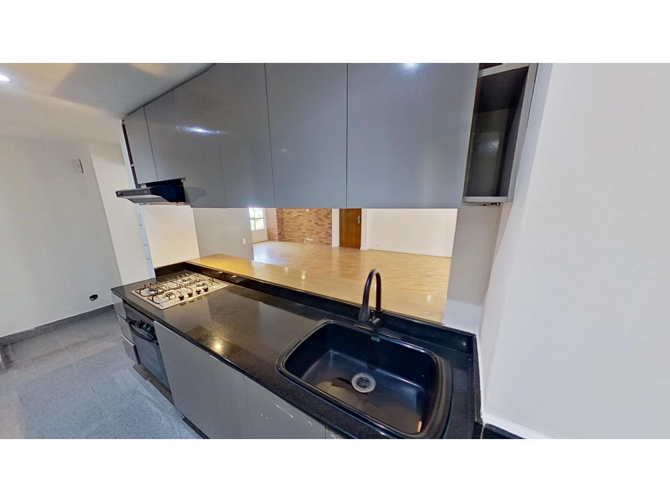 VENTA APARTAMENTO MEDELLIN LOMA LOS BALSOS. — foto 3