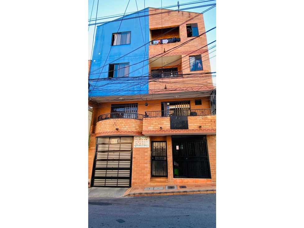 Vendo apartamento en Boston a dos cuadras del parque