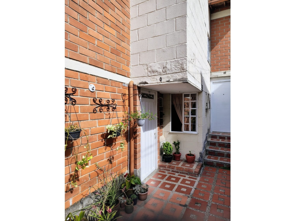 CASA UNIFAMILIAR EN VENTA SABANETA URBANIZACION ALCAZAR DE LA SABANA — foto 2