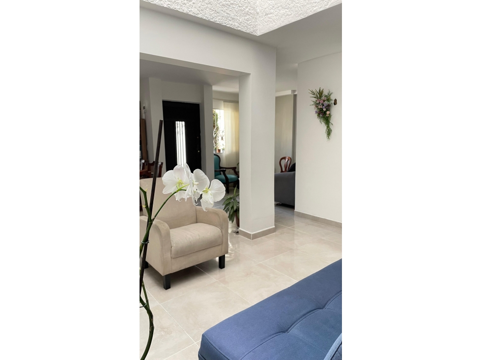 CASA BIFAMILIAR ENVIGADO EL TRAINON 2 Y 3 PISO — foto 6