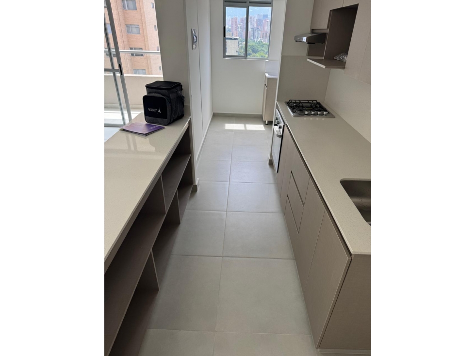 ARRIENDO APARTAMENTO CERCA A CC VIVA ENVIGADO — foto 2