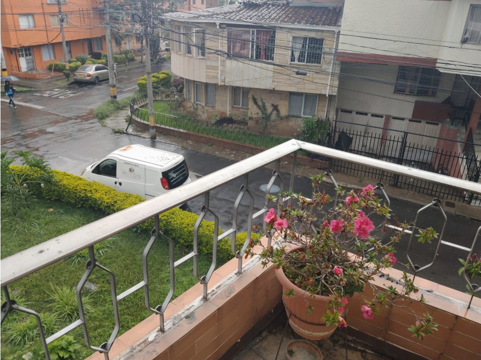 APARTAMENTO EN VENTA EN SAN JOAQUÍN