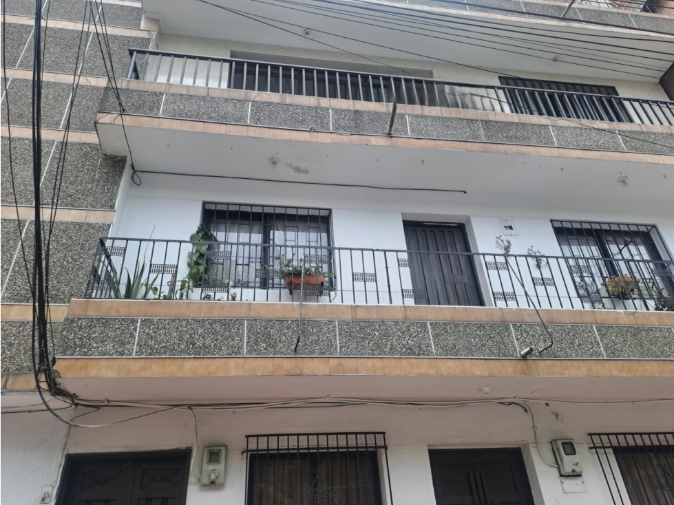 CASA EN VENTA ITAGUI LA GLORIA 3 PISO EDIFICIO PH — foto 3