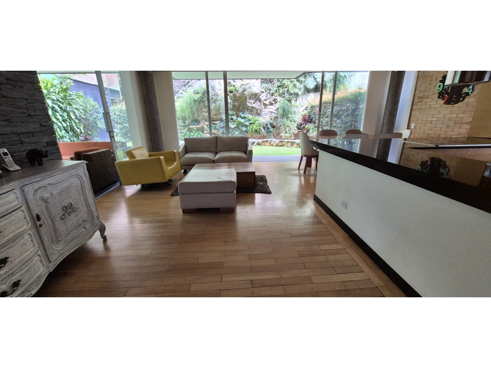 VENDO CASA EL POBLADO SAN LUCAS 4 ALCOBAS JARDIN INTERIOR — foto 2