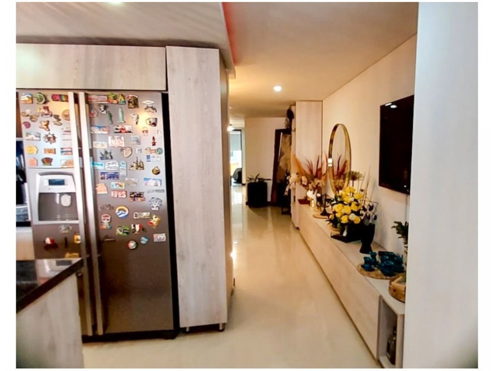 VENDO APARTAMENTO MODERNO EN PISO BAJO EN LA CASTELLANA — foto 2