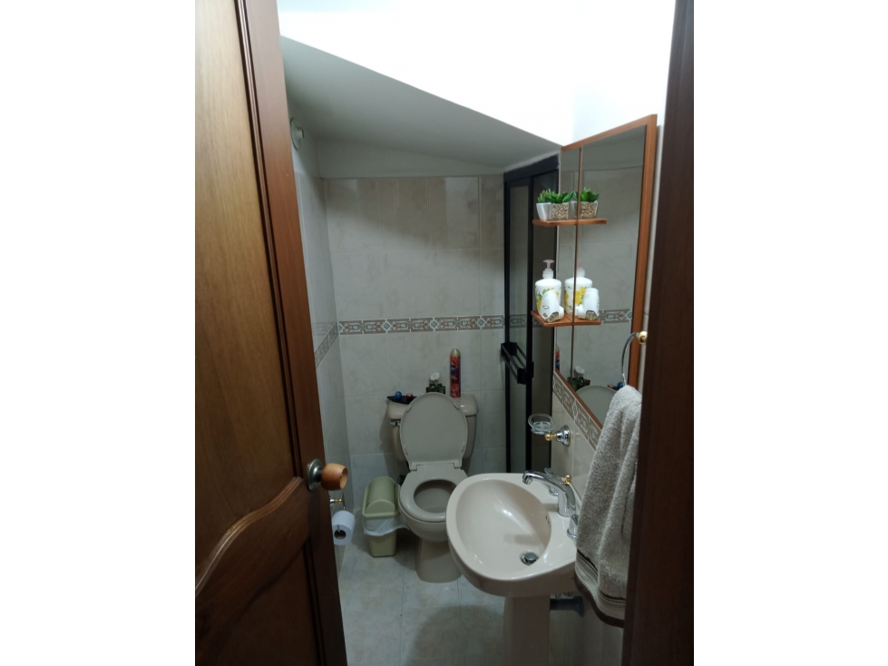 Casa unifamiliar en venta en Itagüí, La Esmeralda - 5