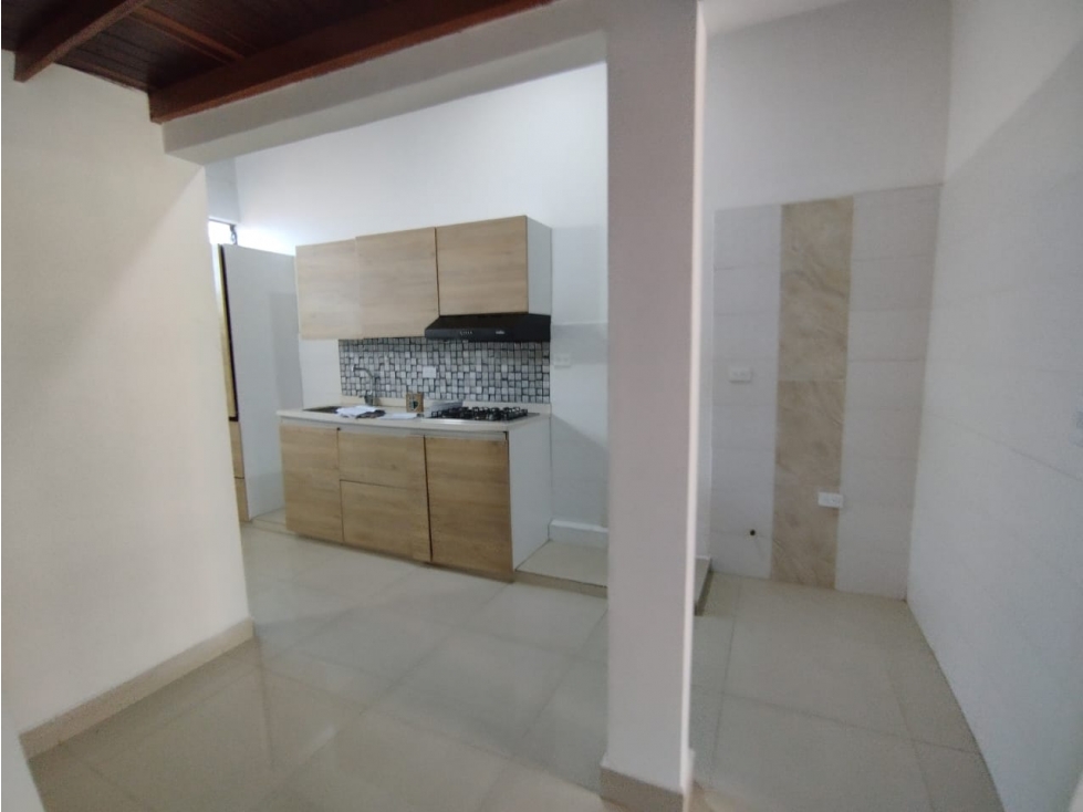 VENDO APARTAMENTO POR ESCALAS EN PLICARICA MEDELLIN — foto 2