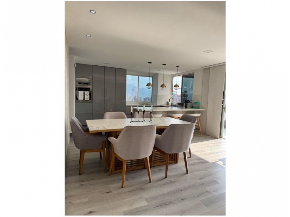 APARTAMENTO POBLADO, SECTOR CASTROPOL — foto 6